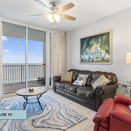Lighthouse 711 Villa